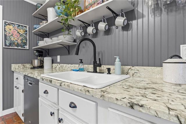 120 E Barbara Mitchell Drive, Mobile, AL 36608