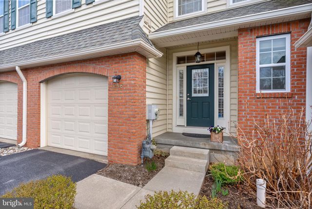 296 DEEPDALE DR, Kennett Square, PA 19348