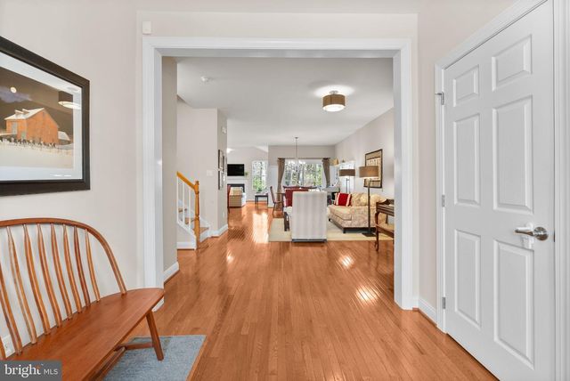 296 DEEPDALE DR, Kennett Square, PA 19348