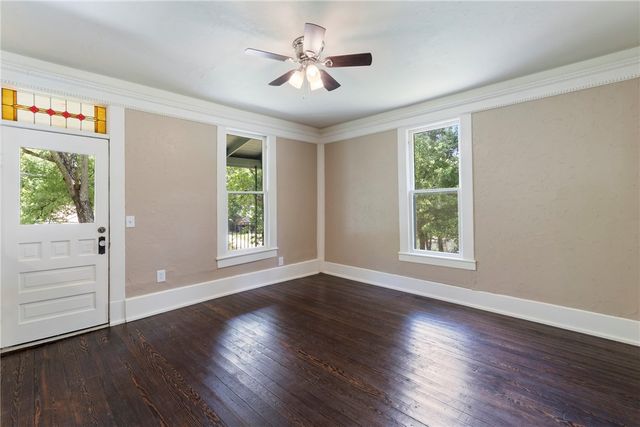 331 Dairy Hollow Road, Eureka Springs, AR 72632