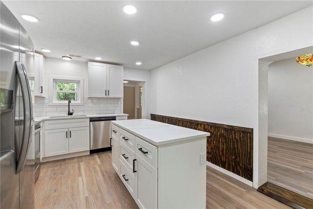 331 Dairy Hollow Road, Eureka Springs, AR 72632