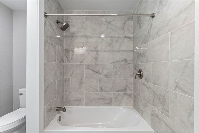 331 Dairy Hollow Road, Eureka Springs, AR 72632