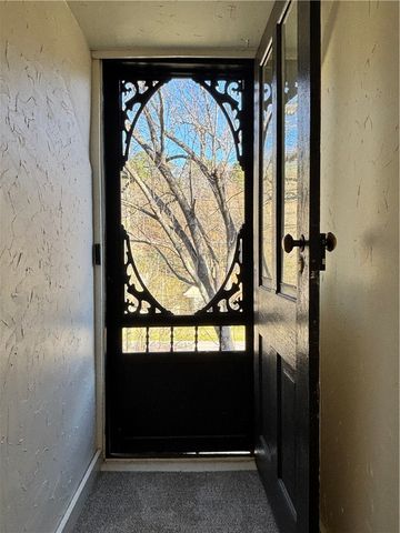 331 Dairy Hollow Road, Eureka Springs, AR 72632