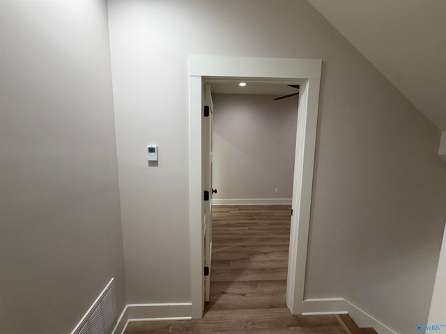 14 Walnut Street, Decatur, AL 35601