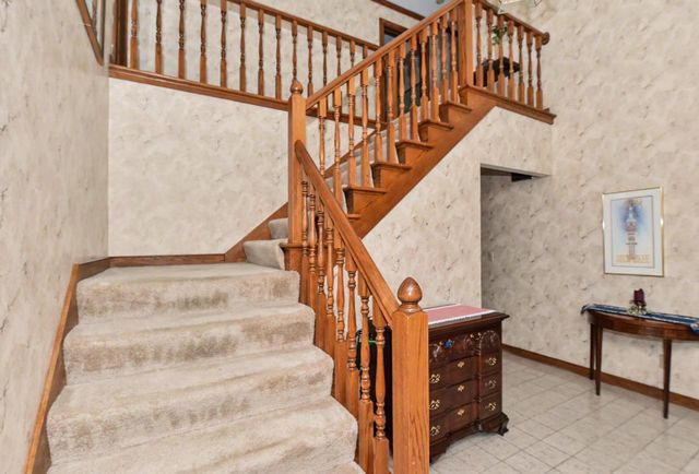 2130 Derrin LANE, Brookfield, WI 53045