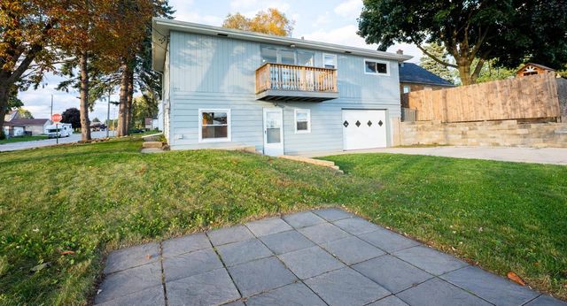 2701 4th AVENUE, South Milwaukee, WI 53172