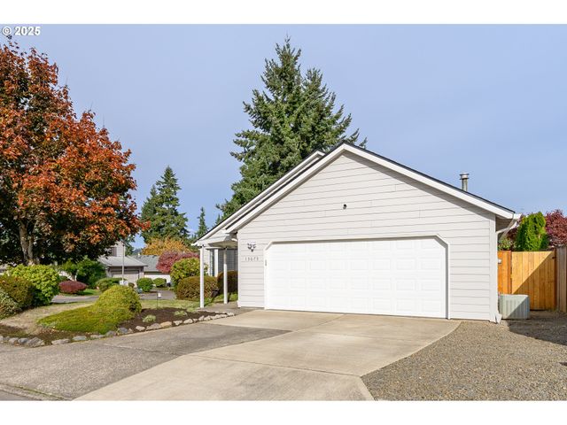 13675 Sw FEIRING Ln, Tigard, OR 97223