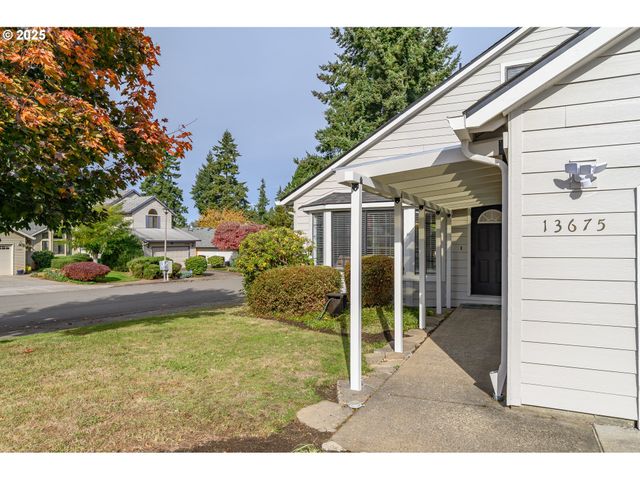13675 Sw FEIRING Ln, Tigard, OR 97223
