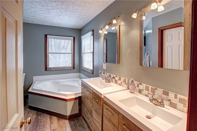 4648 Sawgrass Avenue, Brunswick, OH 44212