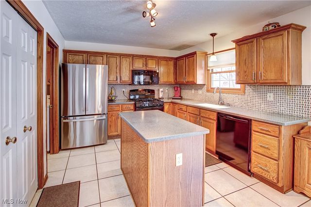 4648 Sawgrass Avenue, Brunswick, OH 44212