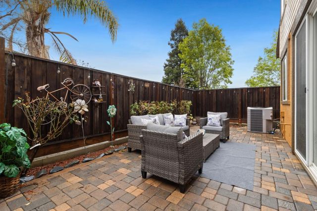 8980 Acorn Way, Gilroy, CA 95020