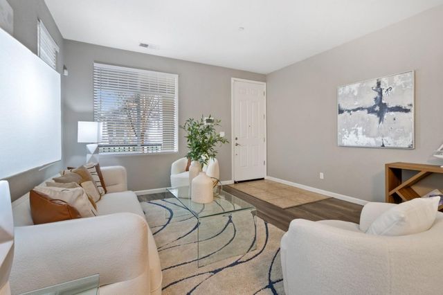 8980 Acorn Way, Gilroy, CA 95020