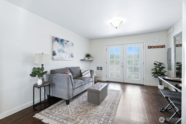 805 36th Street, Anacortes, WA 98221