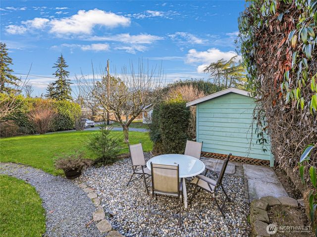 805 36th Street, Anacortes, WA 98221