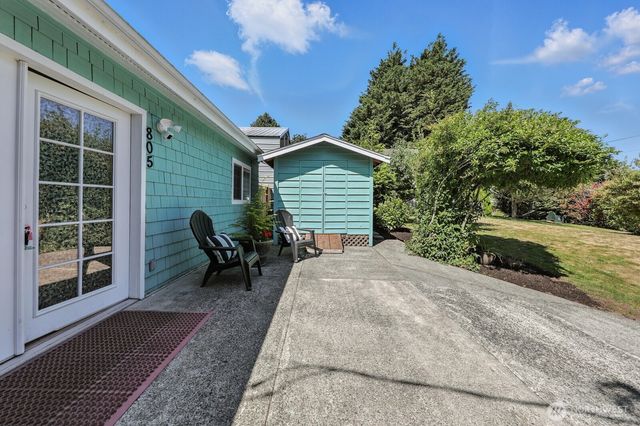805 36th Street, Anacortes, WA 98221