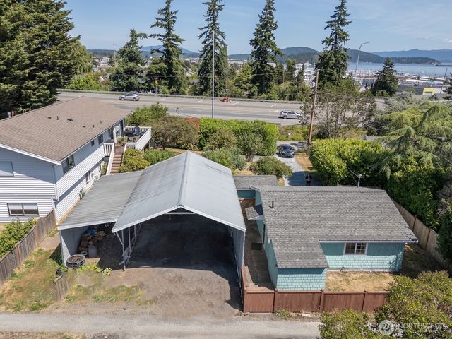805 36th Street, Anacortes, WA 98221