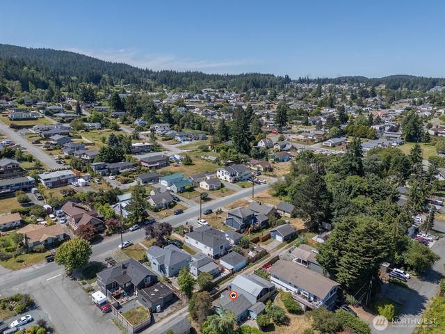 805 36th Street, Anacortes, WA 98221