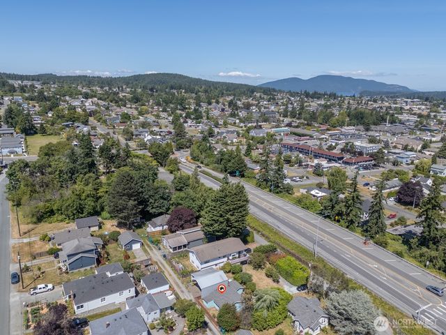 805 36th Street, Anacortes, WA 98221
