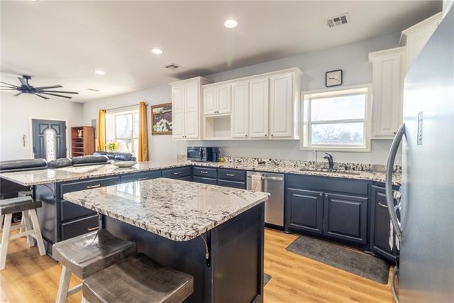 9311 Cemetery Road, Noble, OK 73068