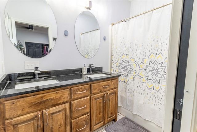 9311 Cemetery Road, Noble, OK 73068