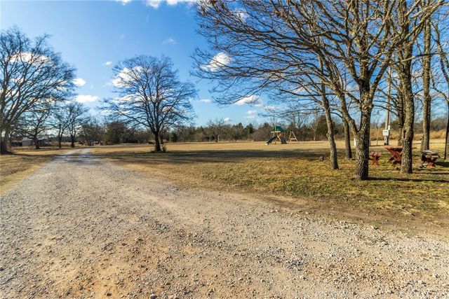 9311 Cemetery Road, Noble, OK 73068