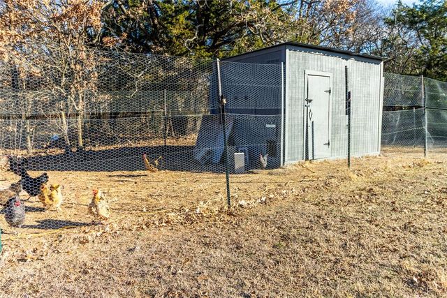 9311 Cemetery Road, Noble, OK 73068