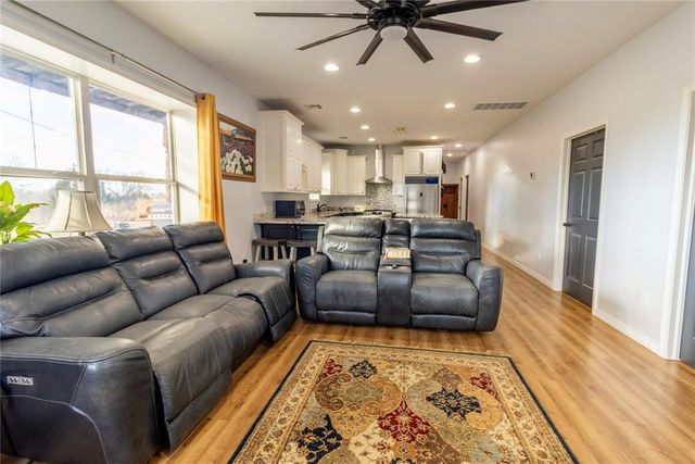 9311 Cemetery Road, Noble, OK 73068