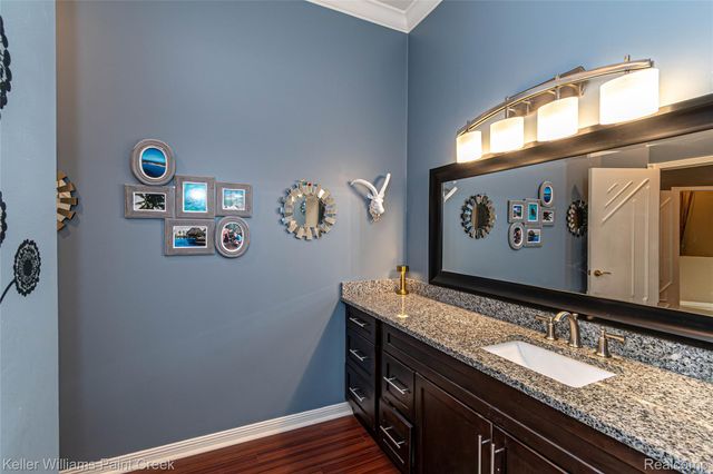 43737 Saint Julian Court, Sterling Heights, MI 48314