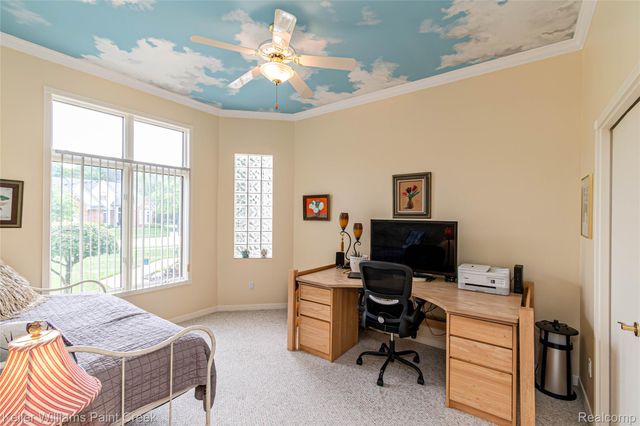43737 Saint Julian Court, Sterling Heights, MI 48314