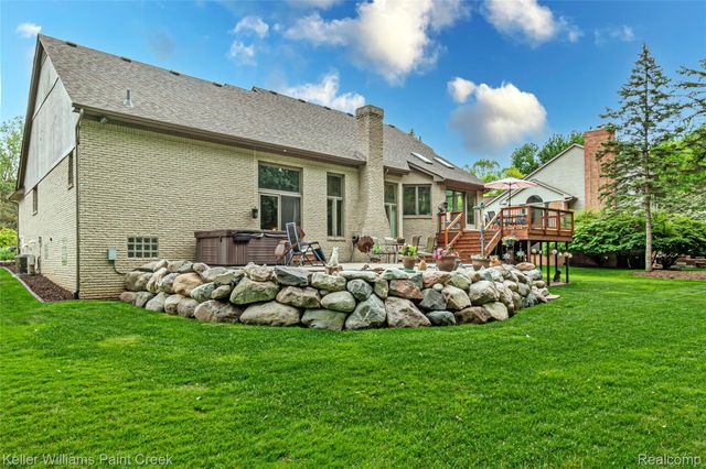 43737 Saint Julian Court, Sterling Heights, MI 48314