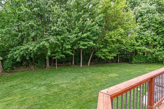 43737 Saint Julian Court, Sterling Heights, MI 48314