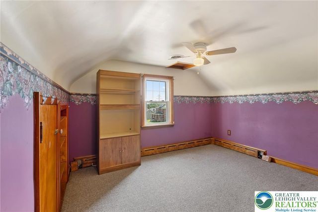 439 Center Street, Nazareth Boro, PA 18064