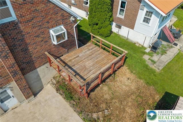 439 Center Street, Nazareth Boro, PA 18064