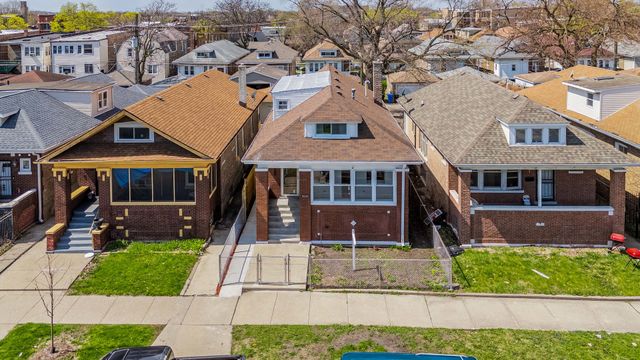 8020 S Bishop Street, Chicago, IL 60620