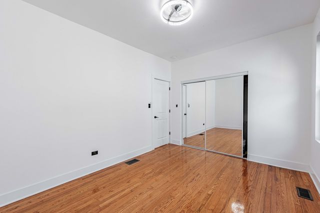 8020 S Bishop Street, Chicago, IL 60620