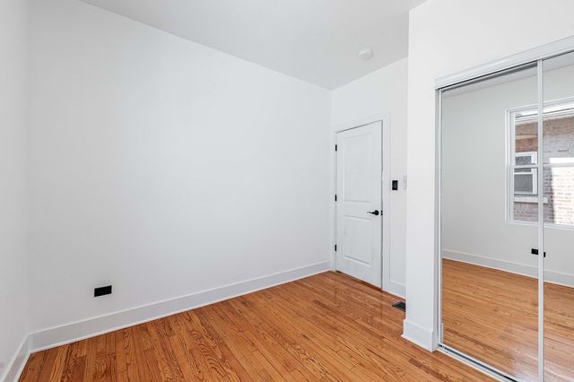 8020 S Bishop Street, Chicago, IL 60620