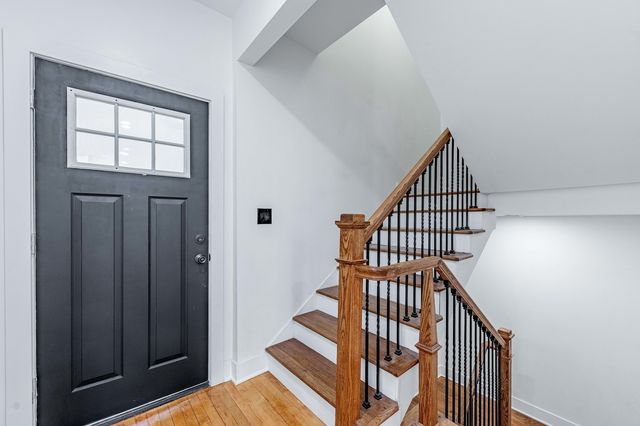 8020 S Bishop Street, Chicago, IL 60620