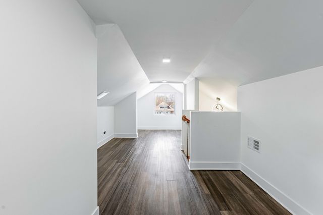 8020 S Bishop Street, Chicago, IL 60620