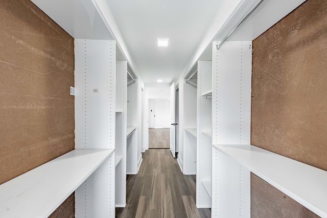 8020 S Bishop Street, Chicago, IL 60620