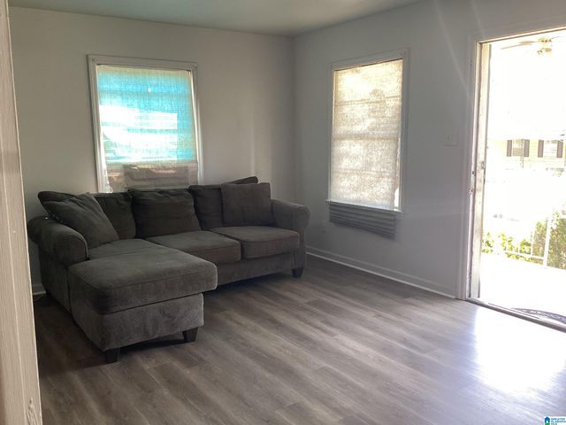 71 WILKES CIRCLE, Midfield, AL 35228