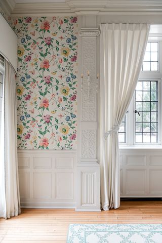 1650 Green Bay Road, Lake Bluff, IL 60044