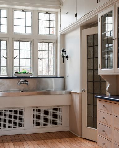 1650 Green Bay Road, Lake Bluff, IL 60044