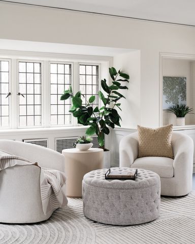 1650 Green Bay Road, Lake Bluff, IL 60044