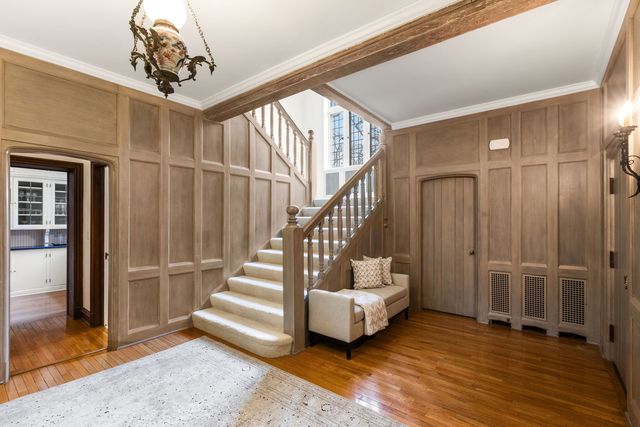 1650 Green Bay Road, Lake Bluff, IL 60044