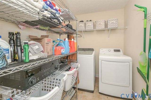 2487 Cattail Run Dr, Mechanicsville, VA 23111