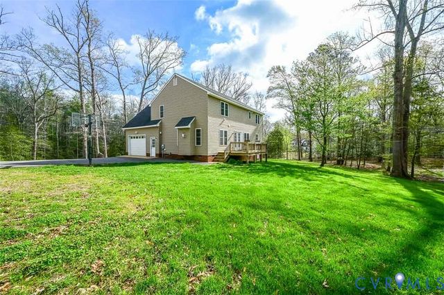 2487 Cattail Run Dr, Mechanicsville, VA 23111