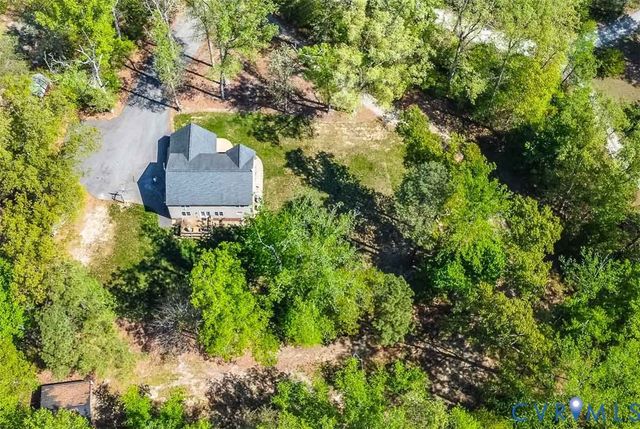 2487 Cattail Run Dr, Mechanicsville, VA 23111