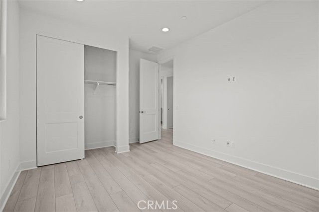 155 Somera, Irvine, CA 92602