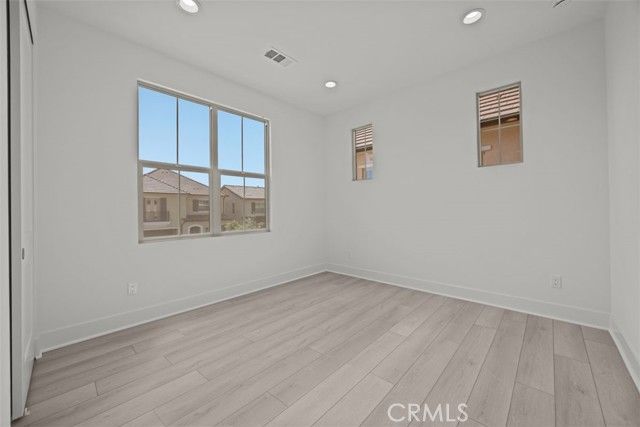 155 Somera, Irvine, CA 92602