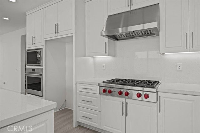 155 Somera, Irvine, CA 92602